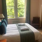 Hotel The 4*