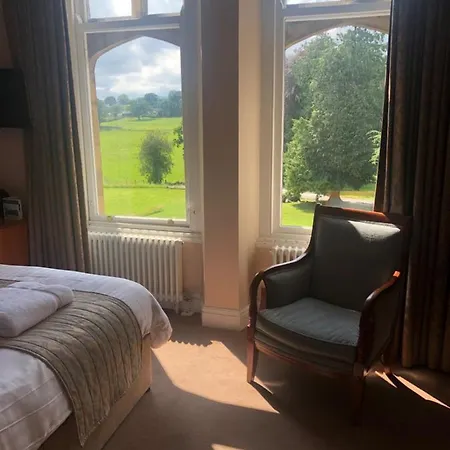 Hotel The
