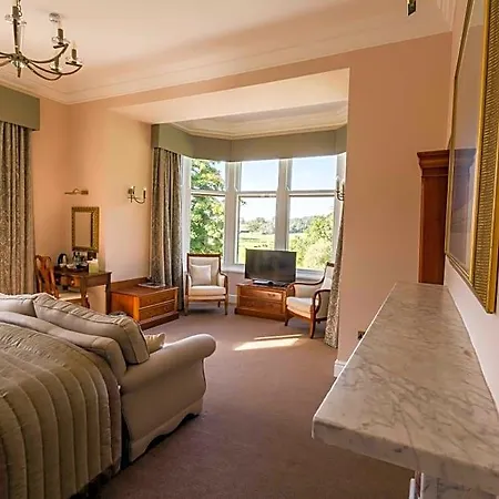 Hotel The