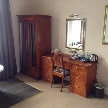The Hotel 4*