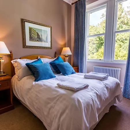 Hotell The 4*